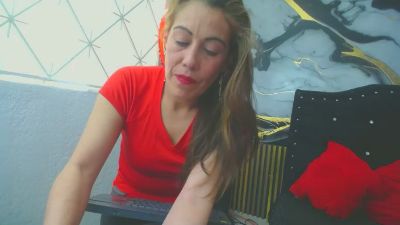 Ema_cooper from Colombia