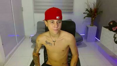 Julian_stonee1 from Colombia