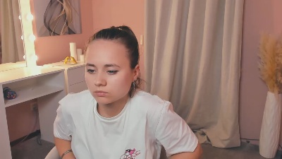 KelleeWitschi from Poland