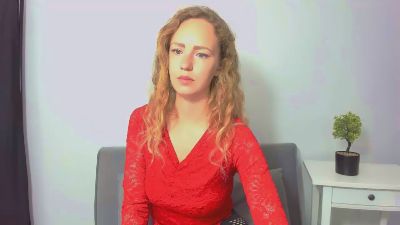 LyraPretty from United States