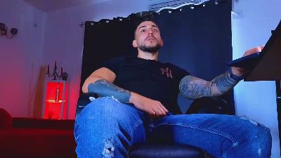 MightyAaronX from United States