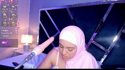Nahid_jaziri from United Arab Emirates
