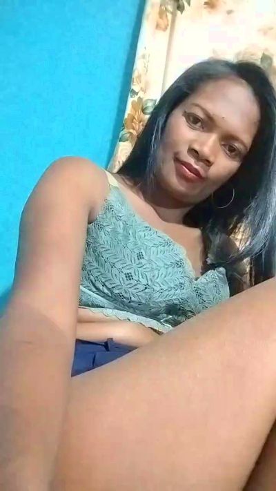 diana418 from Madagascar