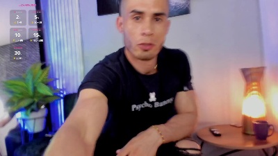 thomas_eliotts from Colombia