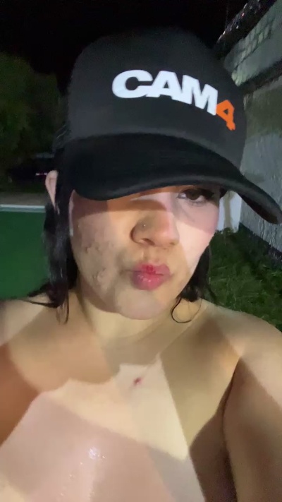 valenhill_ from Italy
